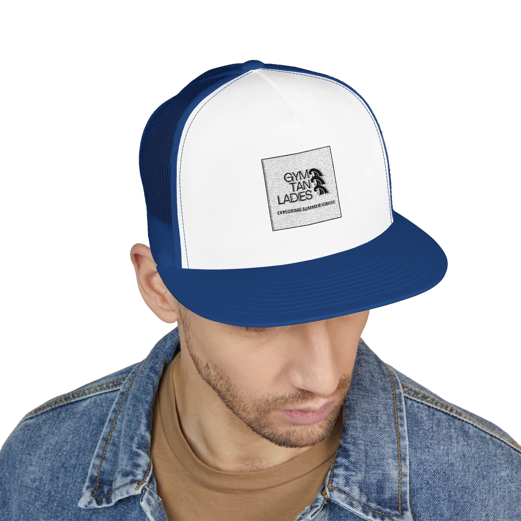 5 Panel Trucker Cap gym tan logo